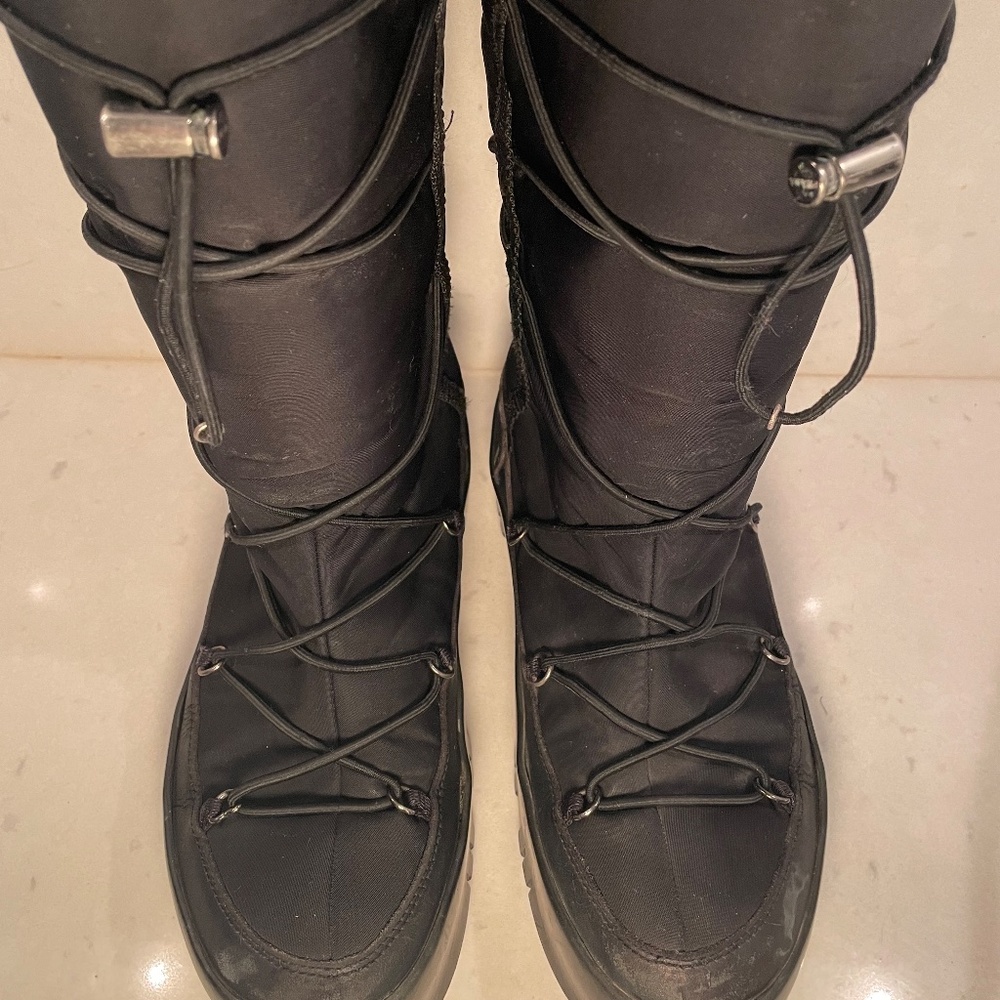 Authentic PRADA Black Leather & Nylon Snow Boots/MOON BOOTS - Picture 3 of 8